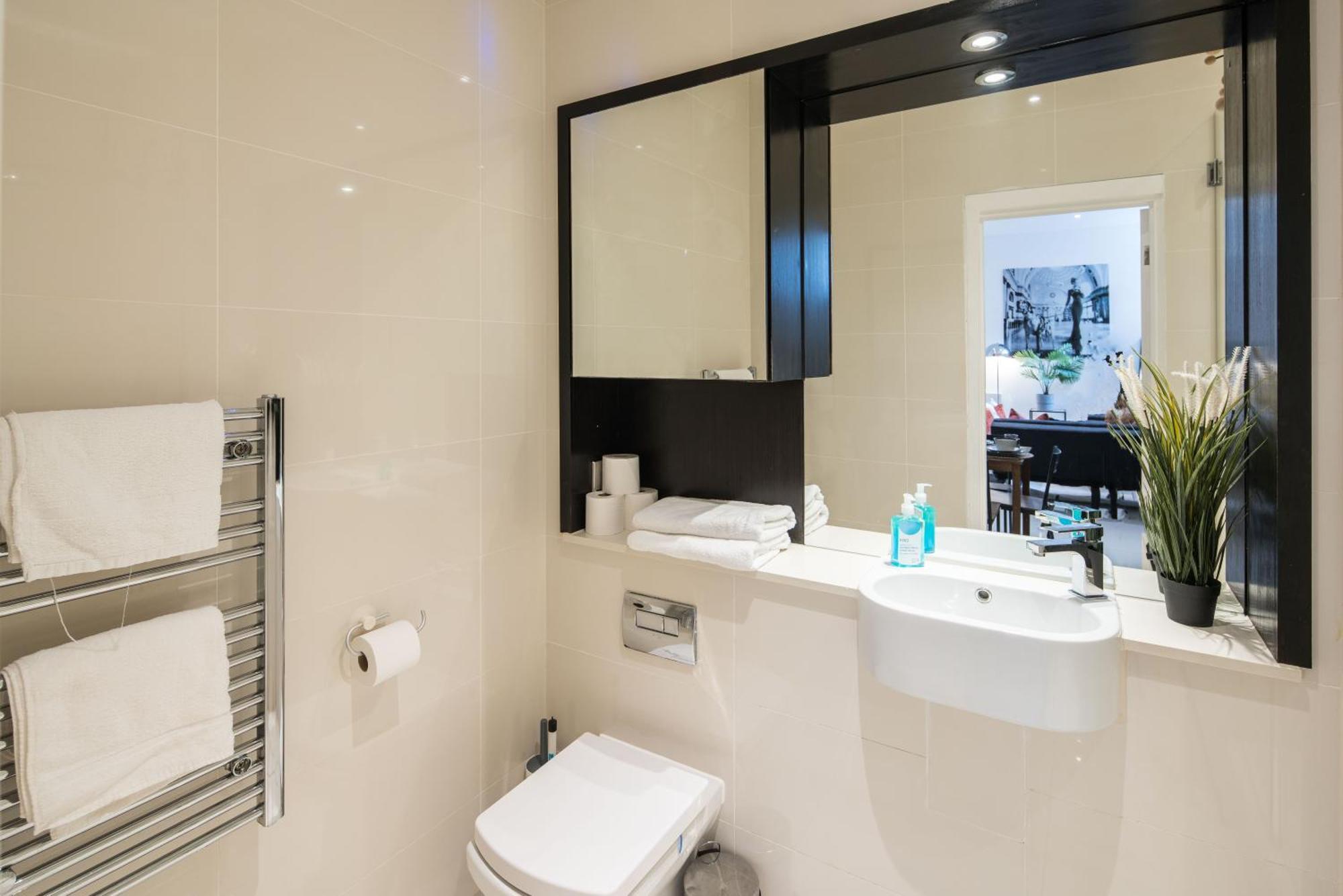 Al Central-Soho-Chinatown-Coventgarden-Cozy-Onebed Londres Exterior foto